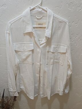 Ashley By 26 International White Shirt with Pockets